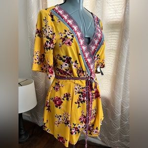 Romper in bright yellow bold color - Large Size -       New Item